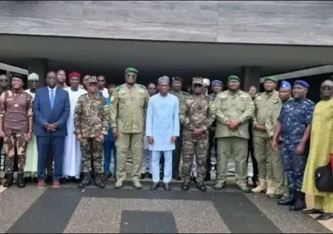 photo-famille-des-delegtions