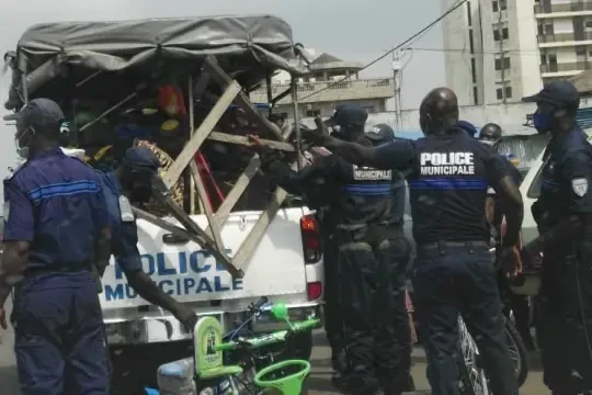 police-municipale-benin-02