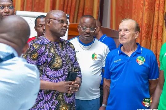 president-bocove-avec-les-guepards1